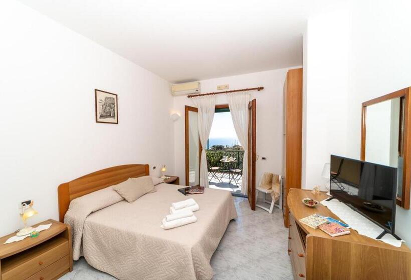 فندق Le Nereidi B&b