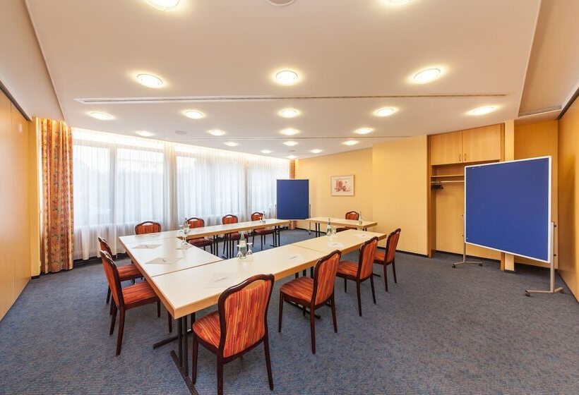 Отель Strohgäu