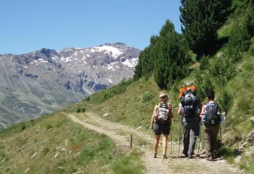 Отель Sporting Family Hospitality