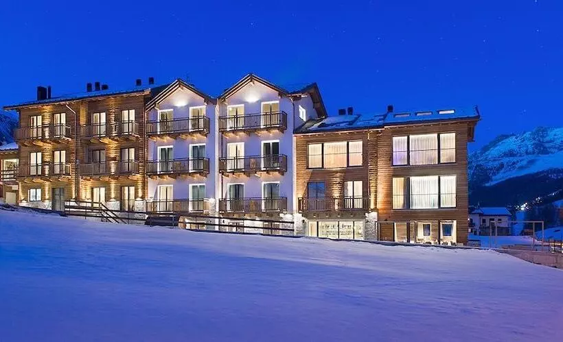 Отель Sporting Family Hospitality