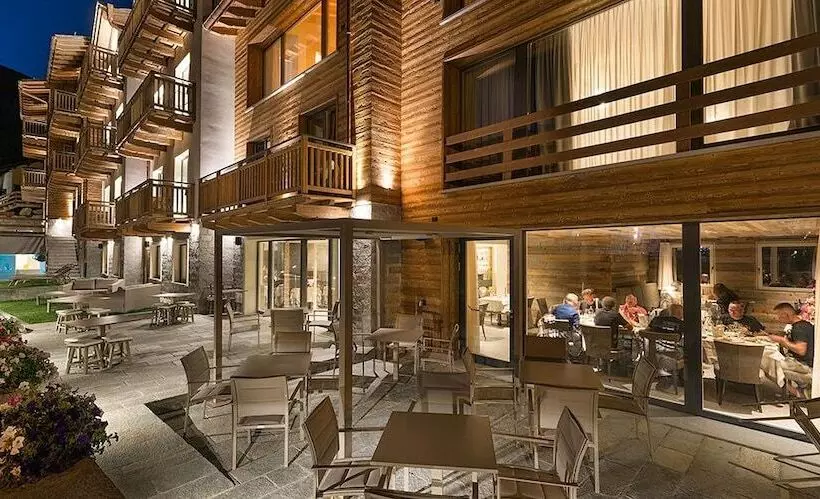 Отель Sporting Family Hospitality