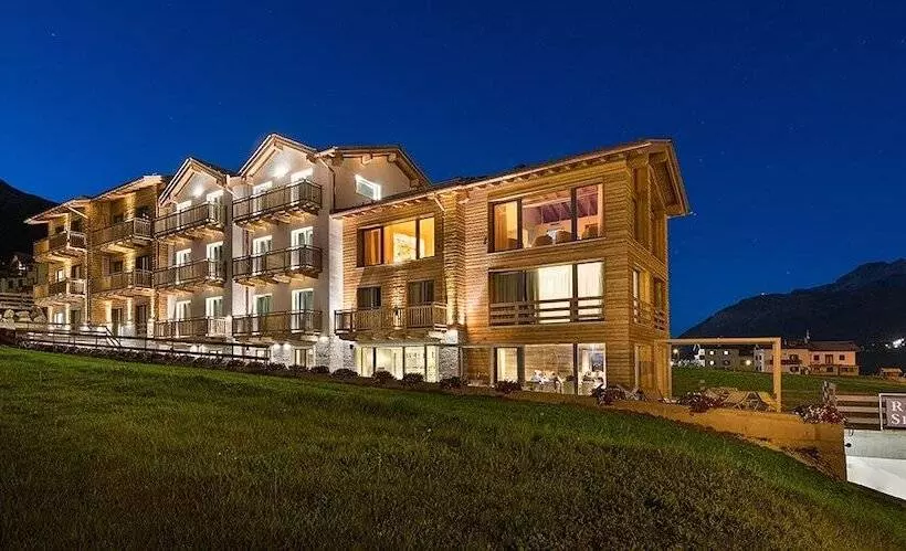 Отель Sporting Family Hospitality