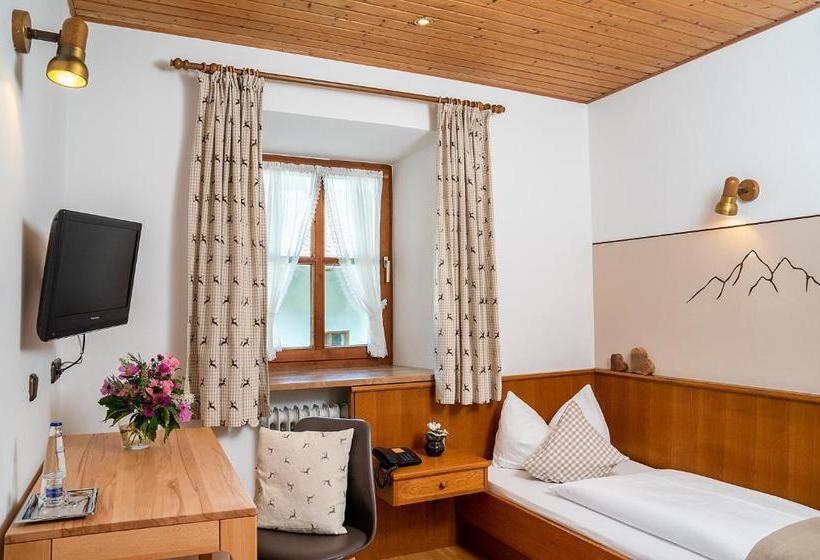 Pensão Land Wirtschaft Höß