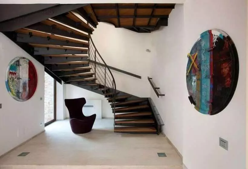 膳宿费 Poggio Piglia