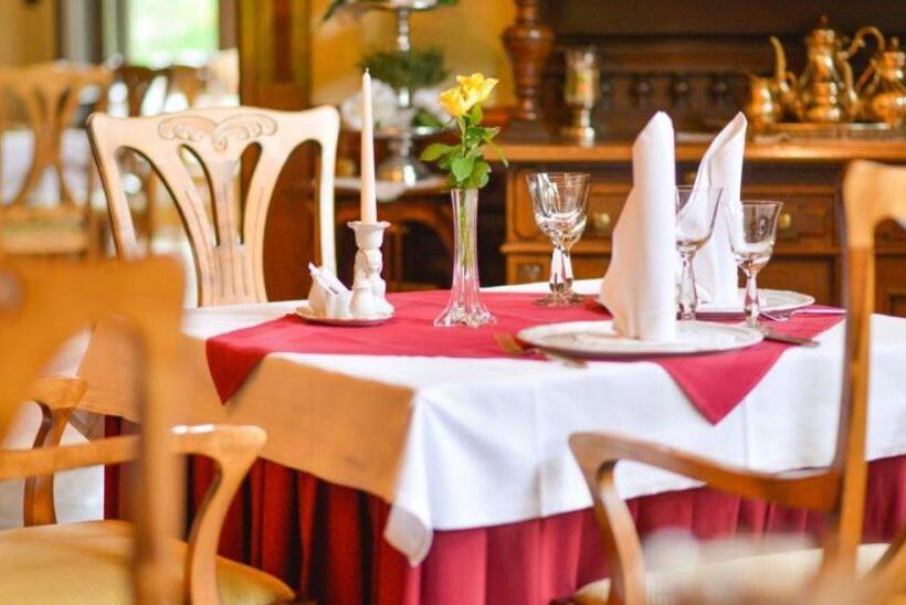 Villa Vier Jahreszeiten