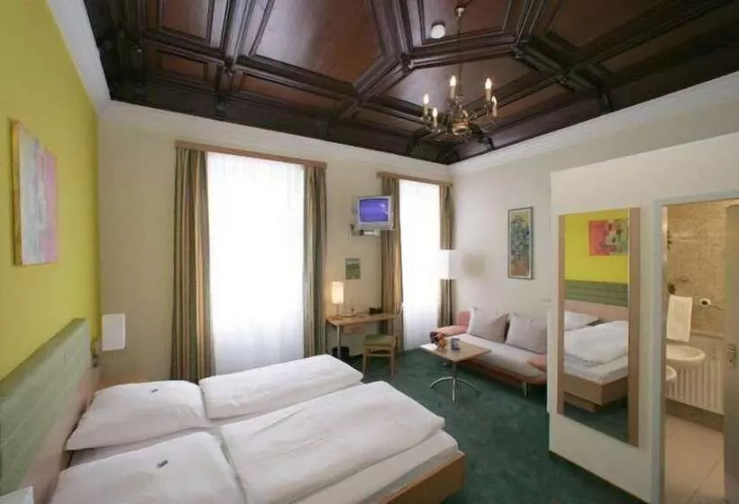 Altstadt Hotel Zieglerbräu