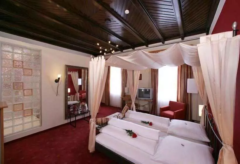 Altstadt Hotel Zieglerbräu