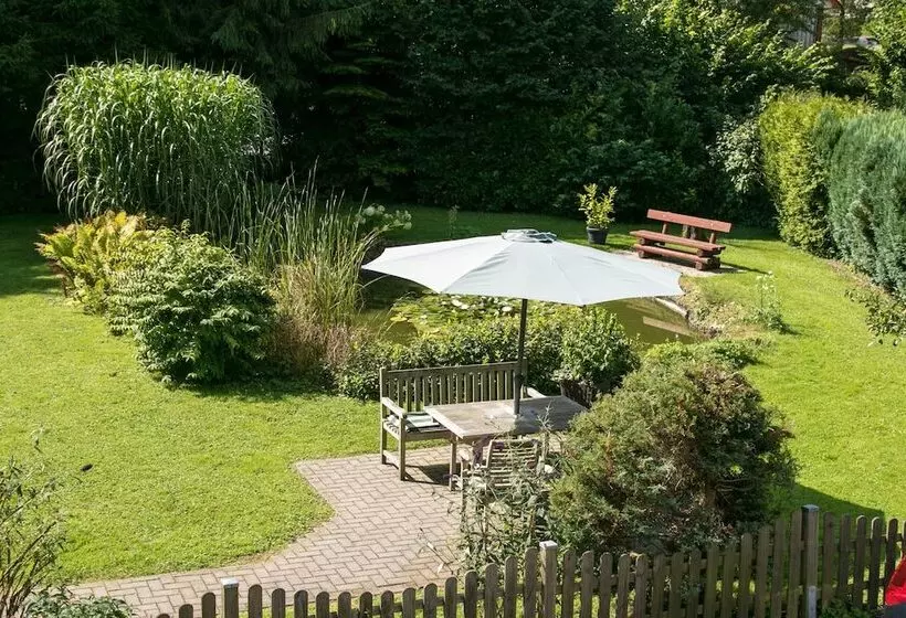 צימר Haus Am Wasserfall