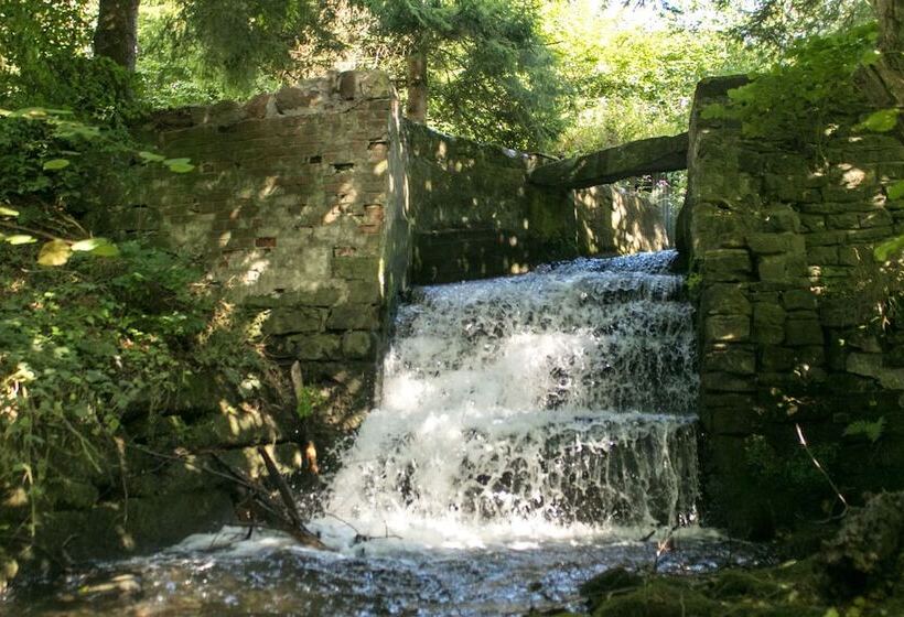 住宿加早餐  Haus Am Wasserfall