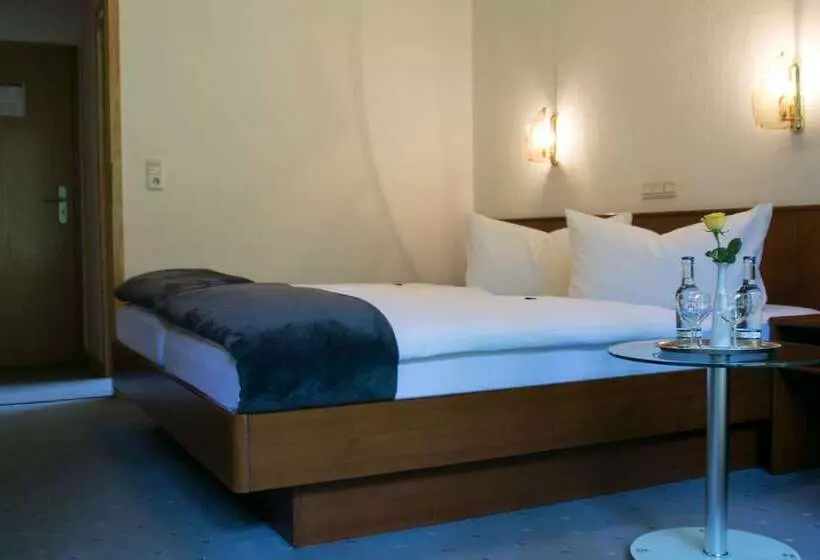 צימר Haus Am Wasserfall