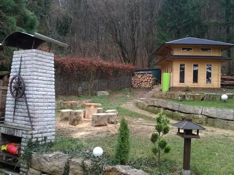 민박 Pension Am Waldrand