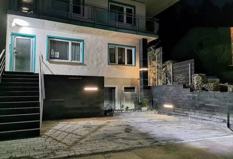 민박 Pension Am Waldrand