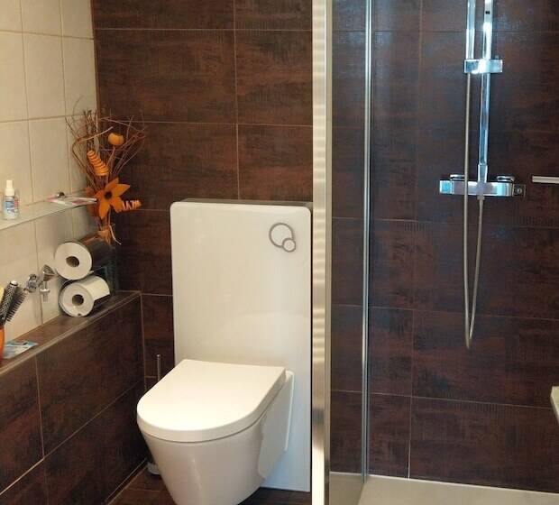 צימר Pension Am Waldrand