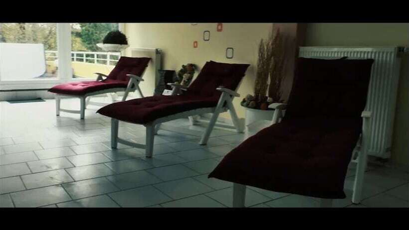 هتل 4 Sterne Apartmenthaus Glück Auf