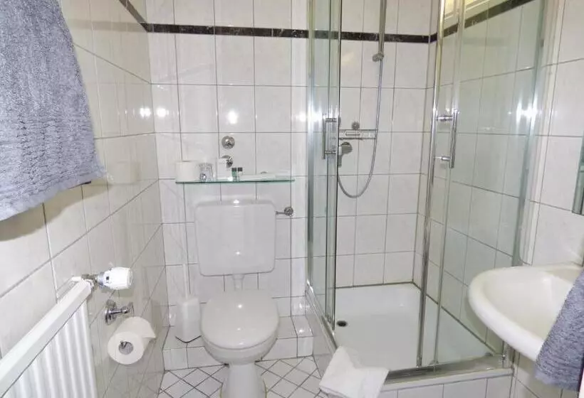 בית מלון כפרי Alt Buttgen