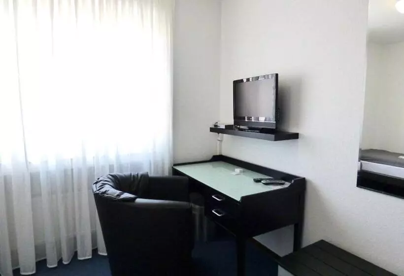 בית מלון כפרי Alt Buttgen