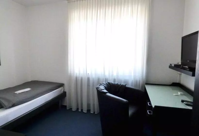 בית מלון כפרי Alt Buttgen