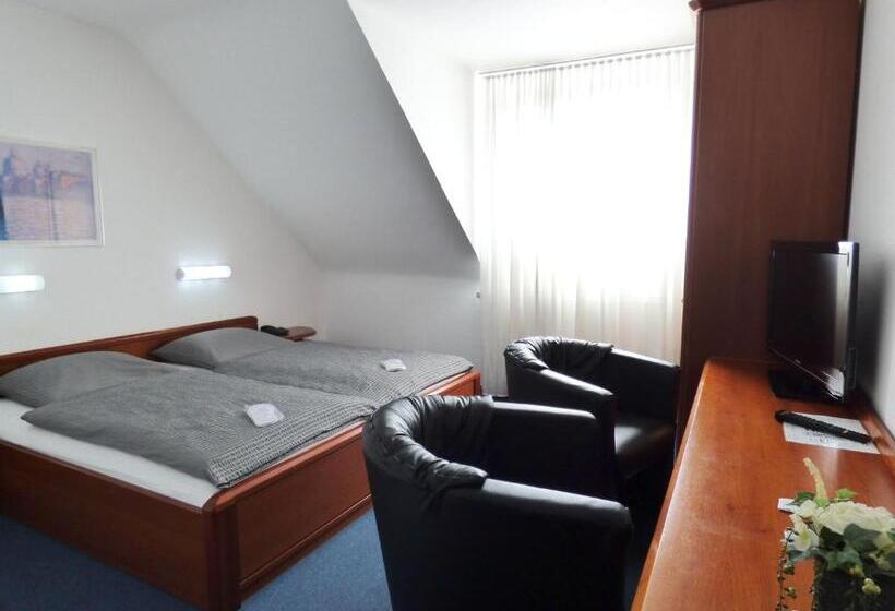 فندق Alt Buttgen