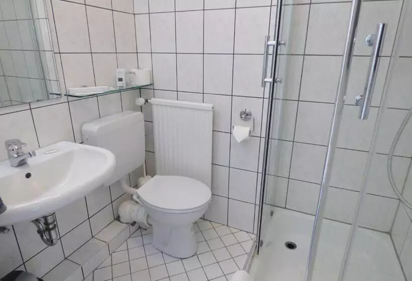 בית מלון כפרי Alt Buttgen