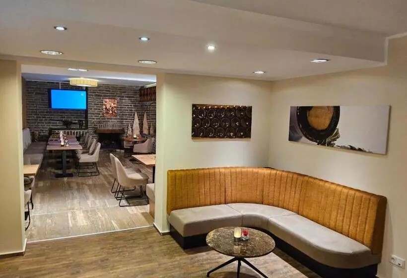 Hotel Christiana S Wein & Art