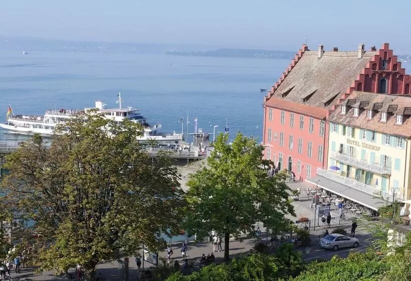 Hotel & Gastehaus Seehof