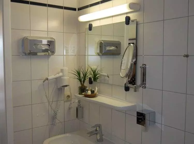 Hotel & Gastehaus Seehof