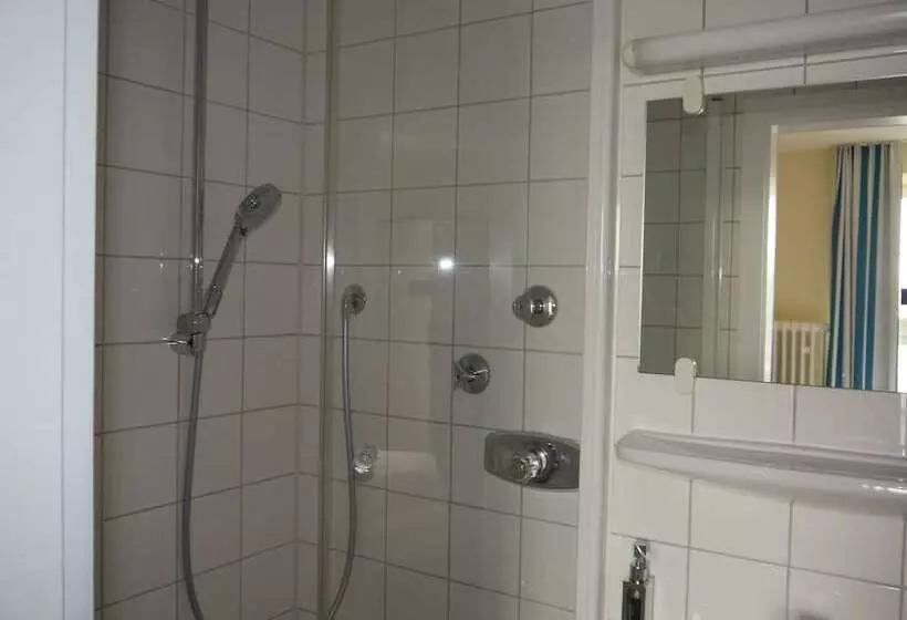 Hotel & Gastehaus Seehof