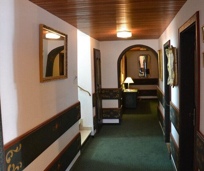 Hotel Jagerhof Garni