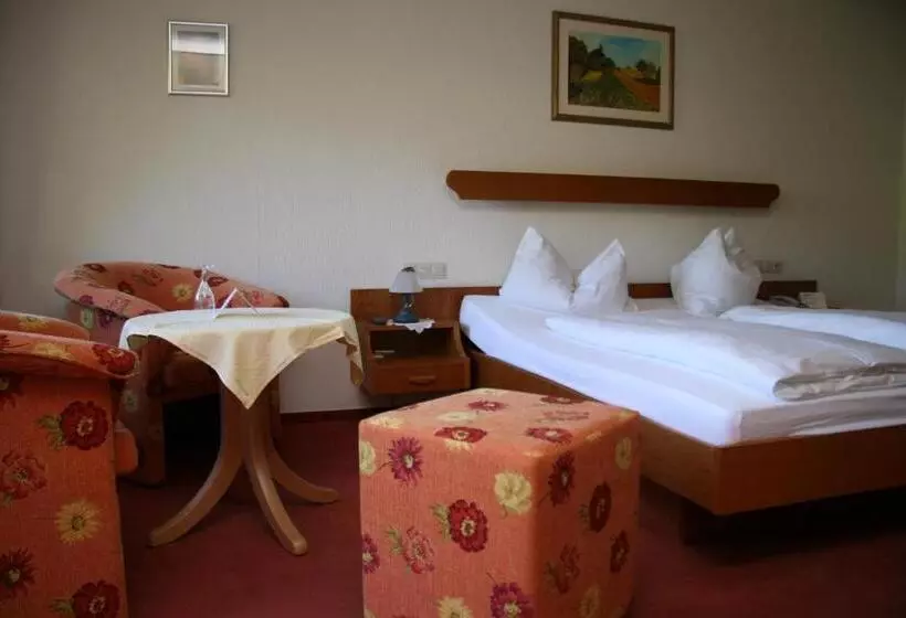 Отель Restaurant Kohlenbacher Hof