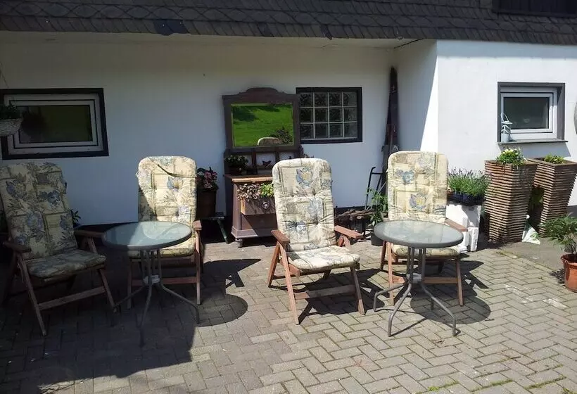 ホテル Landgasthof Nesselbach