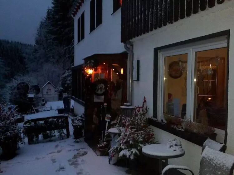 ホテル Landgasthof Nesselbach