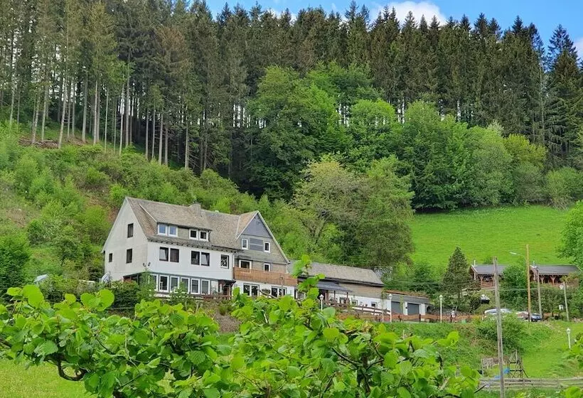 ホテル Landgasthof Nesselbach