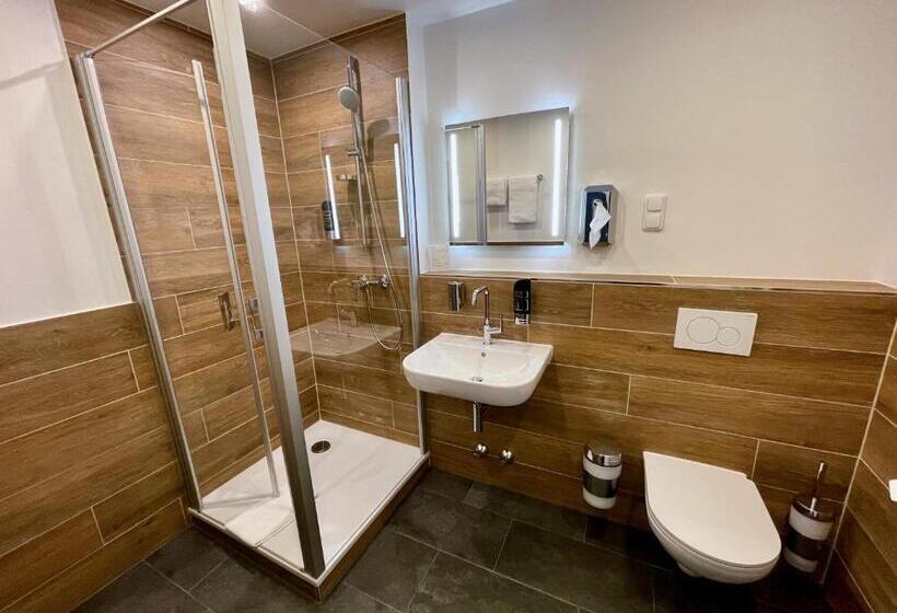 Hotel Marias Inn   Bed & Breakfast