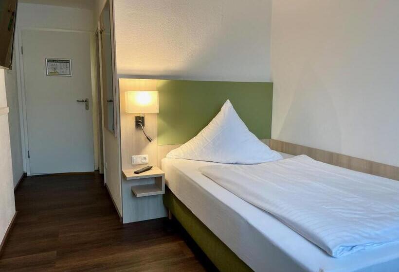 Hotel Marias Inn   Bed & Breakfast