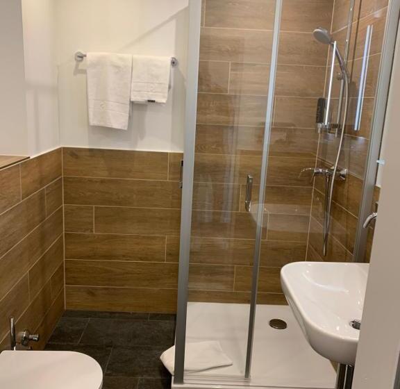 Hotel Marias Inn   Bed & Breakfast