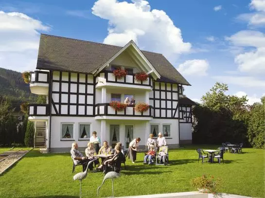 ホテル Flurschütz