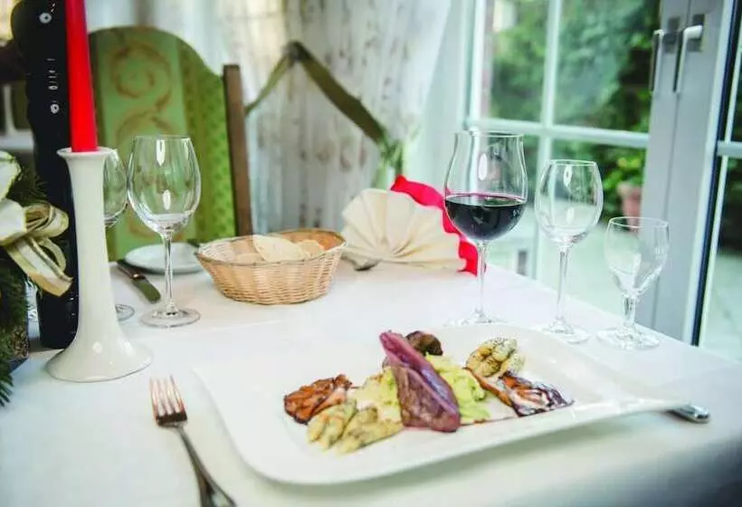 Отель & Restaurant Zum Vater Rhein