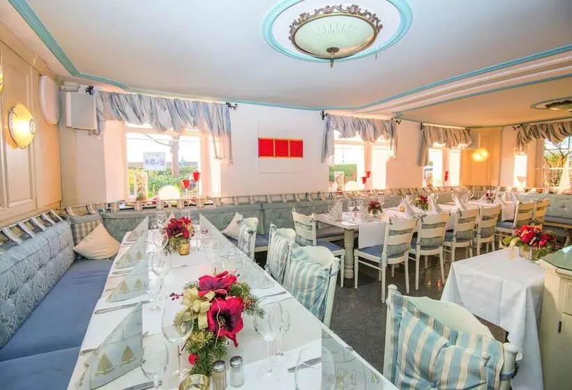 Отель & Restaurant Zum Vater Rhein