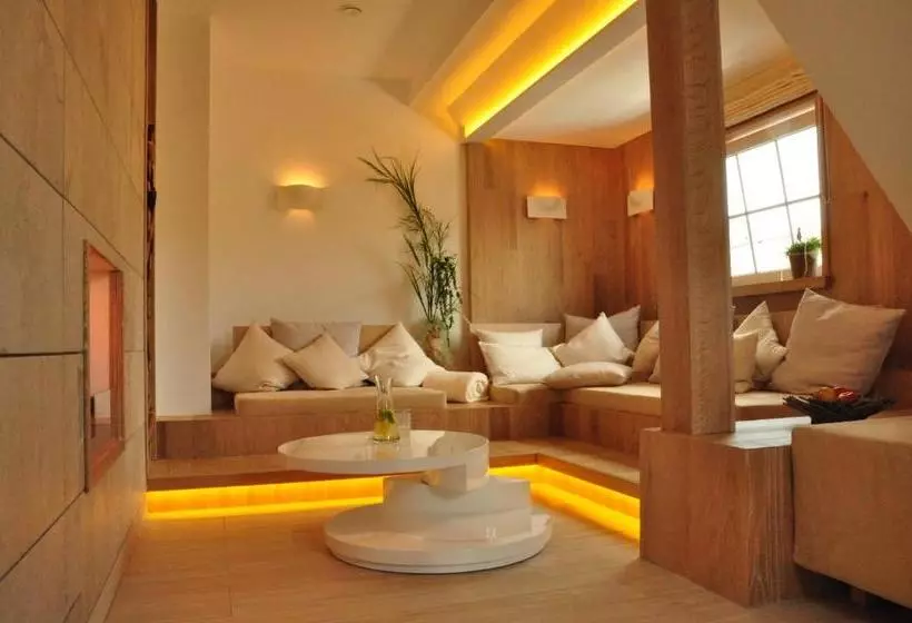 ホテル Sauerländer Hof