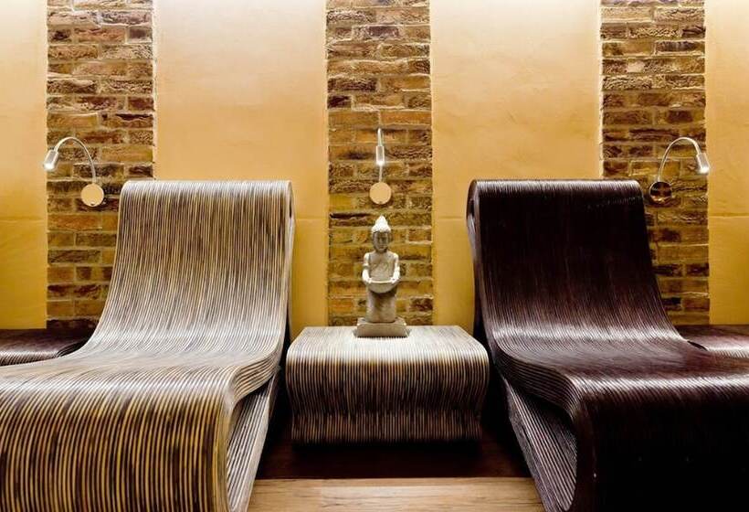 호텔 Schwarzenberg