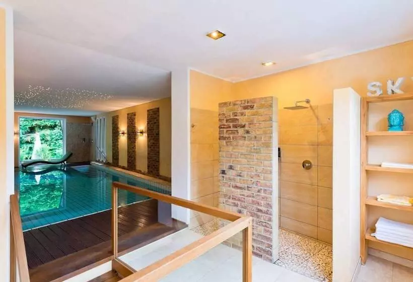 호텔 Schwarzenberg