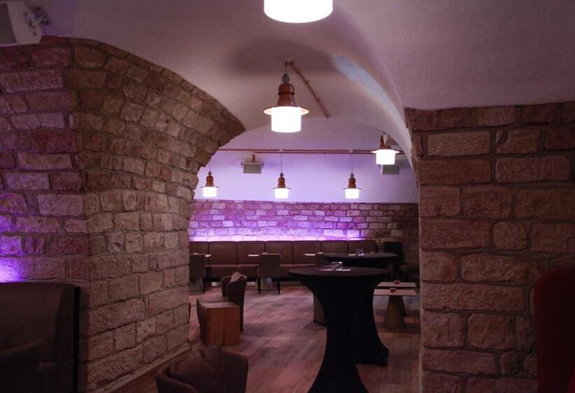 Palatina Hotel Restaurant