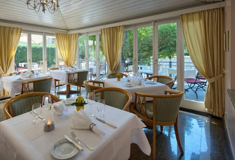 펜션 Flair Hotel Schwanen