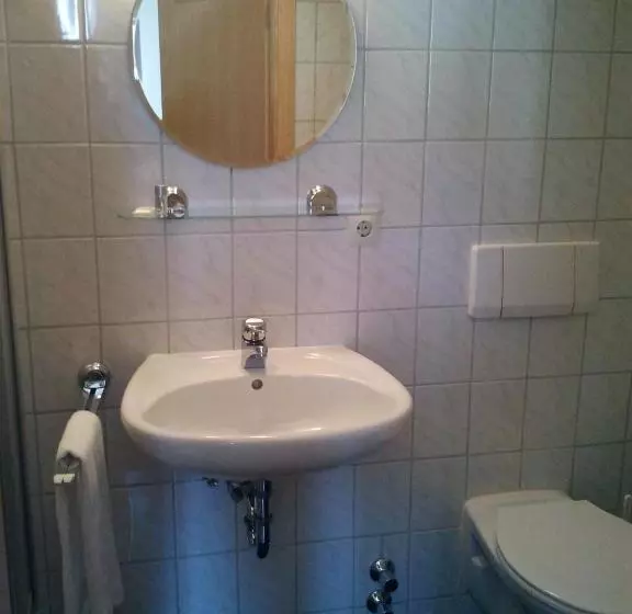 پانسیون Gästehaus Galant