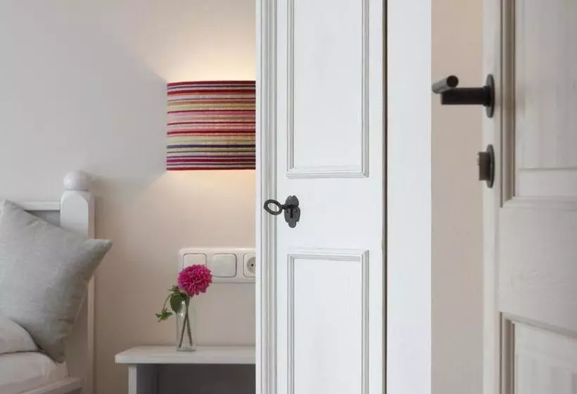 膳宿费 Gasthof Neuwirt Unterföhring