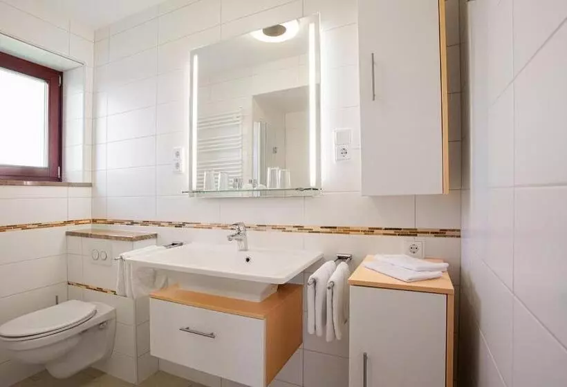 بنسيون Gästehaus Prinzregent Luitpold