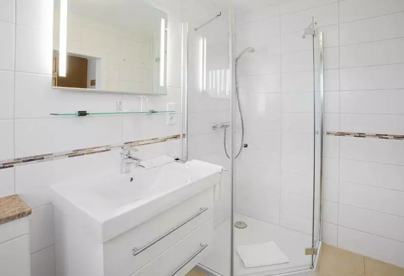 بنسيون Gästehaus Prinzregent Luitpold