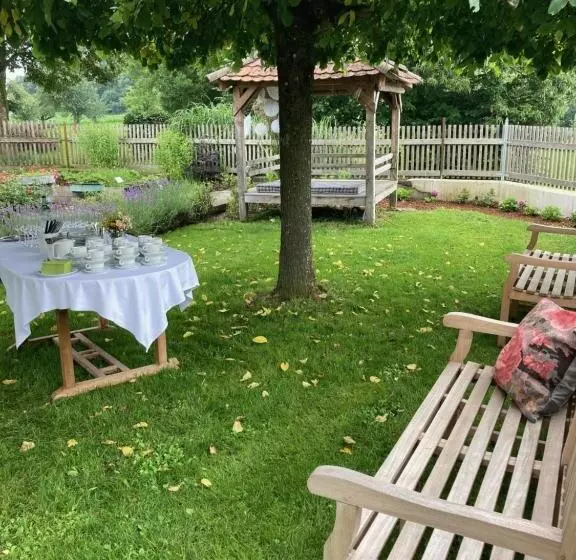 Pensió Landgasthof Kreuz