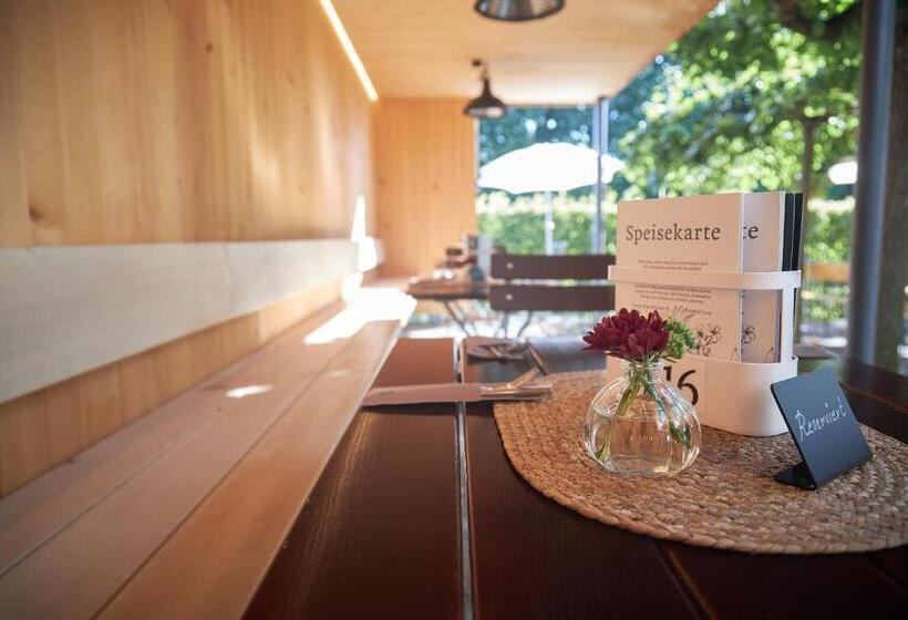 ペンション Landgasthof Kreuz