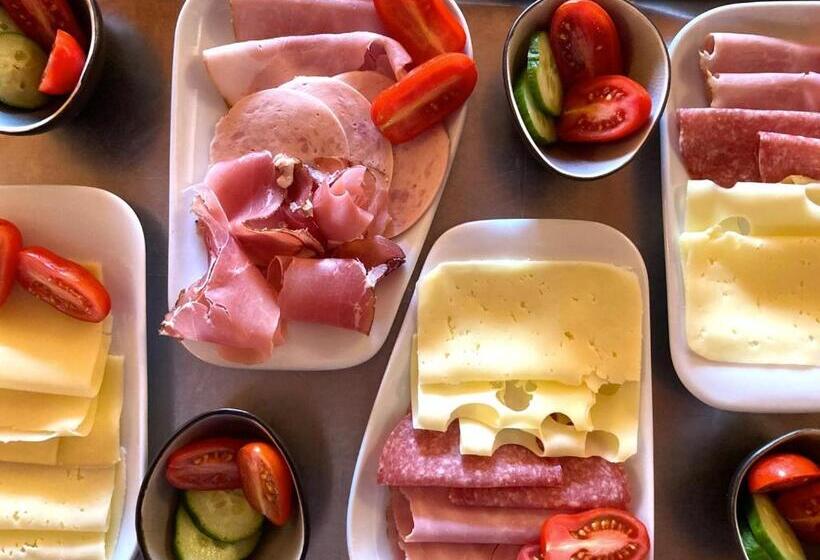 ペンション Landgasthof Kreuz